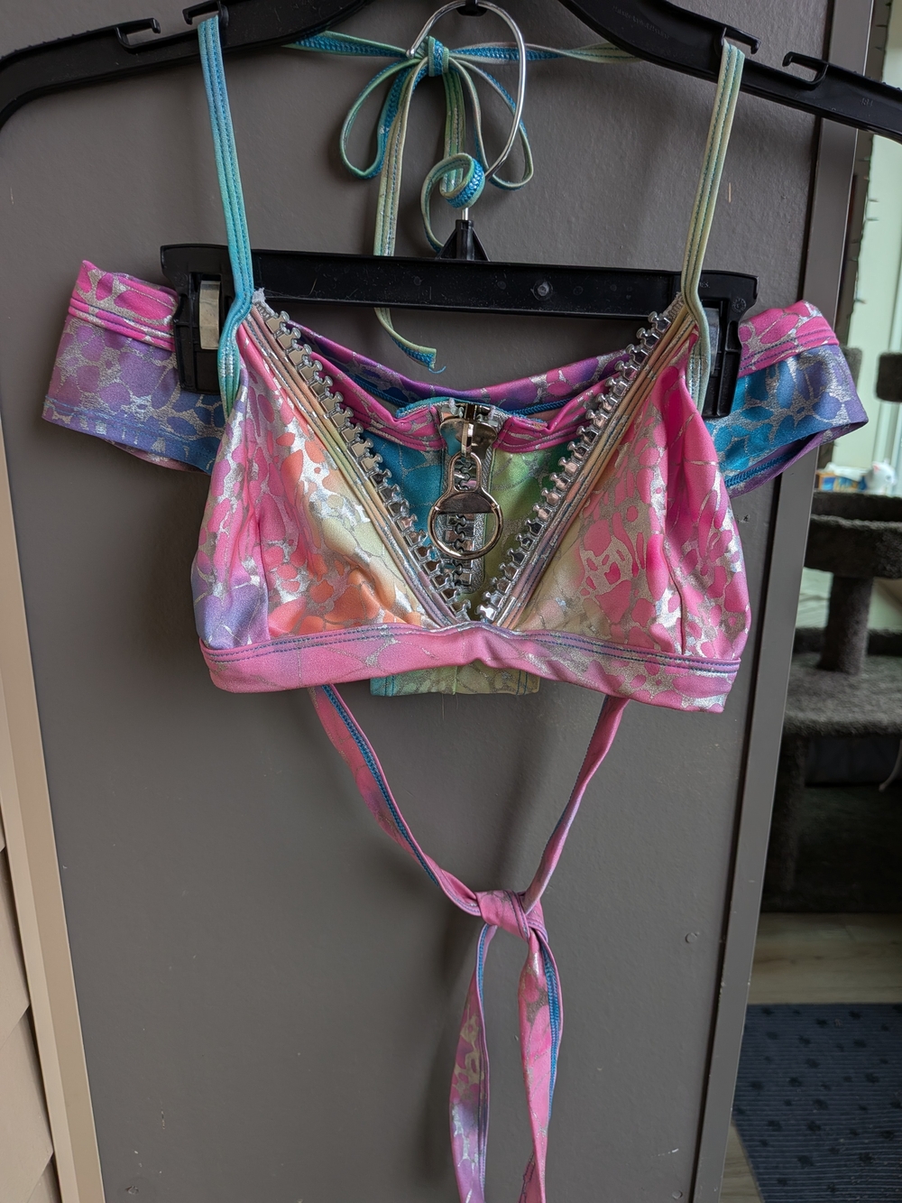 Multicolor Metallic Floral Zip-Front Crop Top